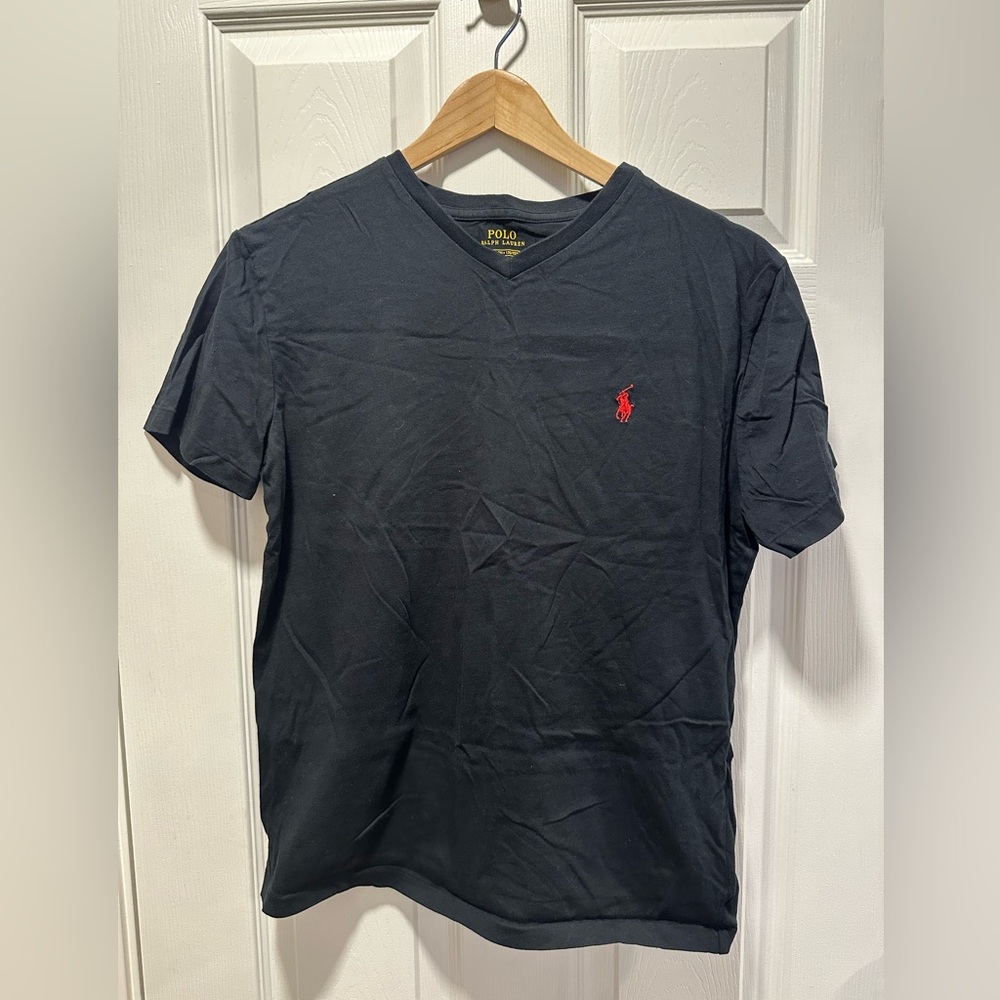 Ralph Lauren - T-Shirt - V Neck - Size Small - Black